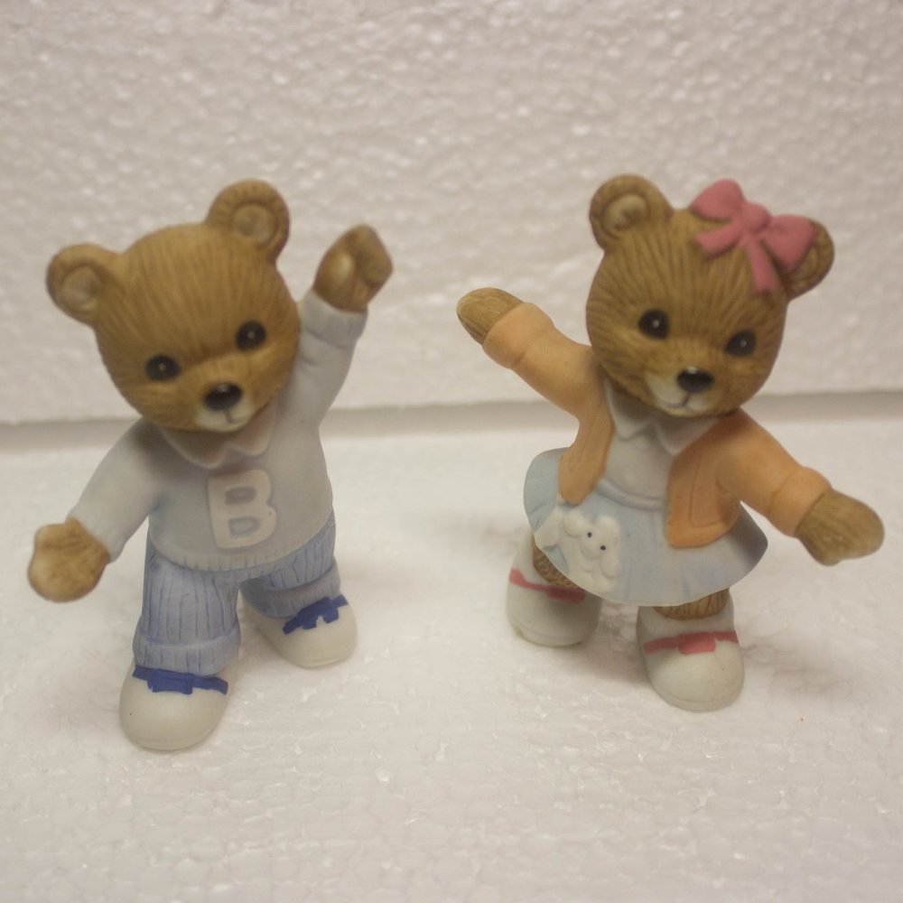 Boy and Girl Homco Bears 1421